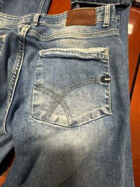 GAS Jeans Edition Granelier Bridge Number Four Straight Leg Medium Wash Denim Je